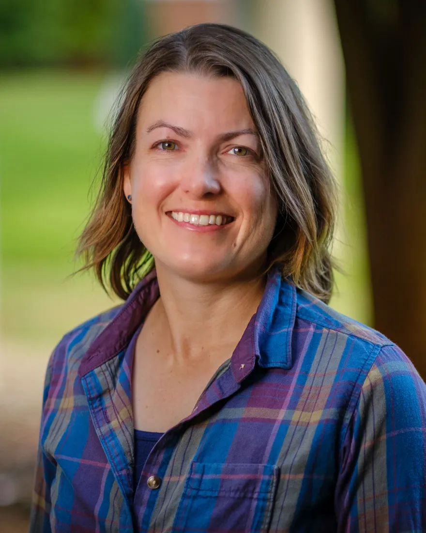 Head shot of Kristi Durbin