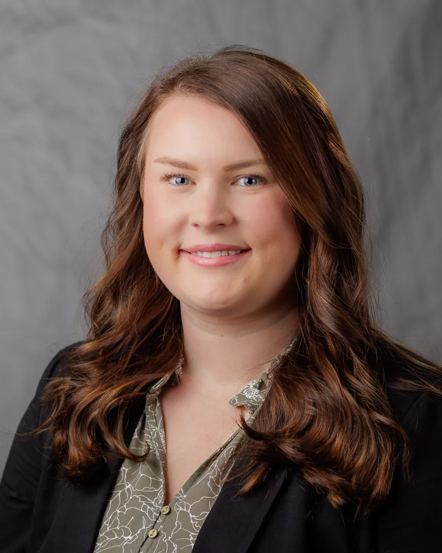 Professional headshot of Lindsay Arthur 