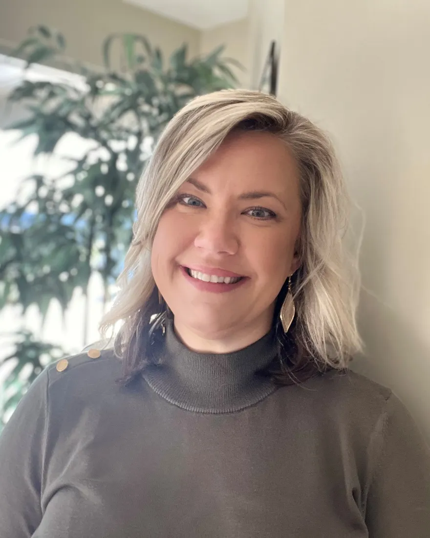 Ashley Curry Headshot