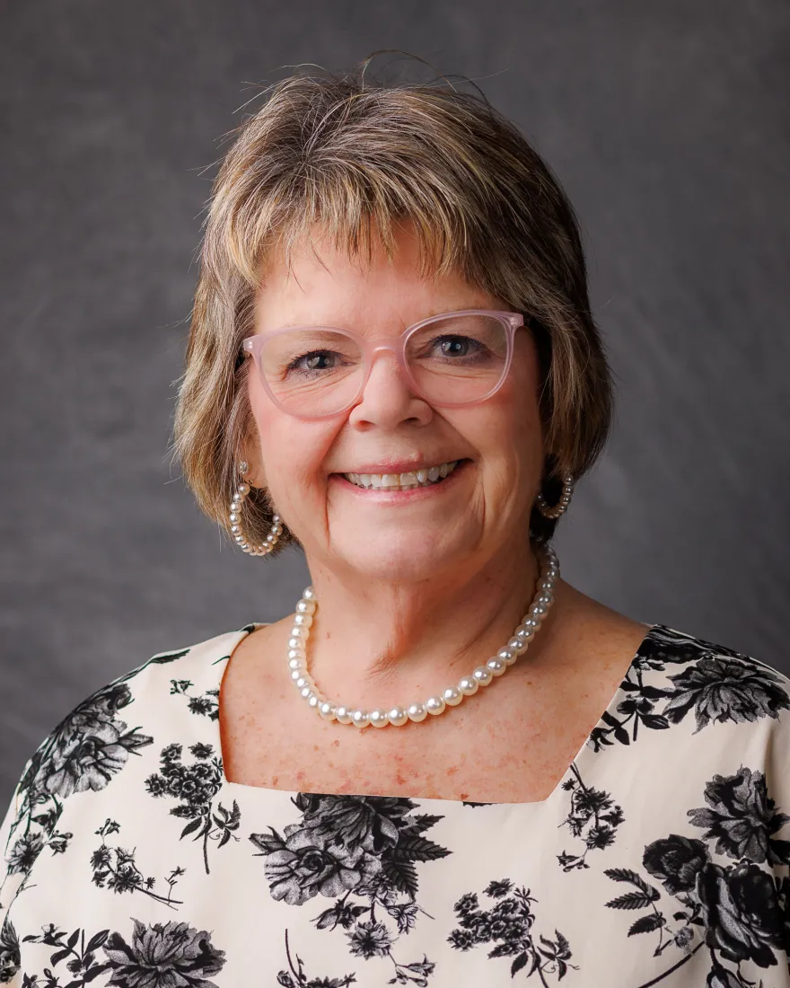 Christa O'Cull Headshot