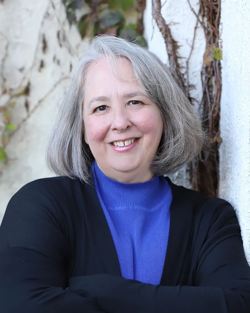 Headshot of Linda Burgard